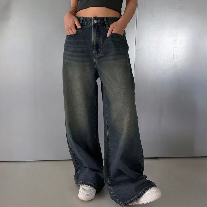 UNISEX - WHISKER WASH SUPER BAGGY JEANS